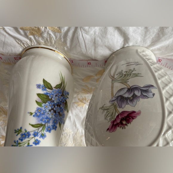 ROYALWinton Vintage Porcelain Vase-Four Sides Show Four Fun Flower Verities VEUC - Picture 8 of 12